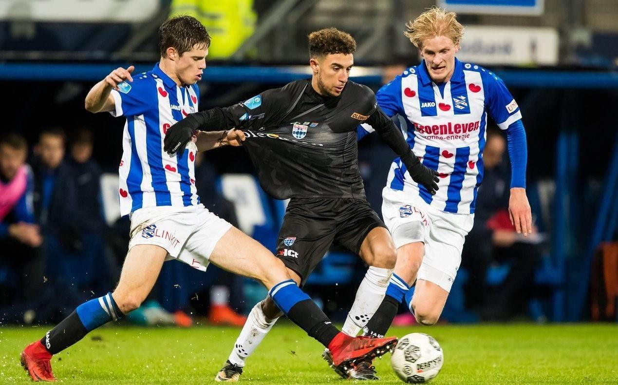 在中锋的选 在中锋的选